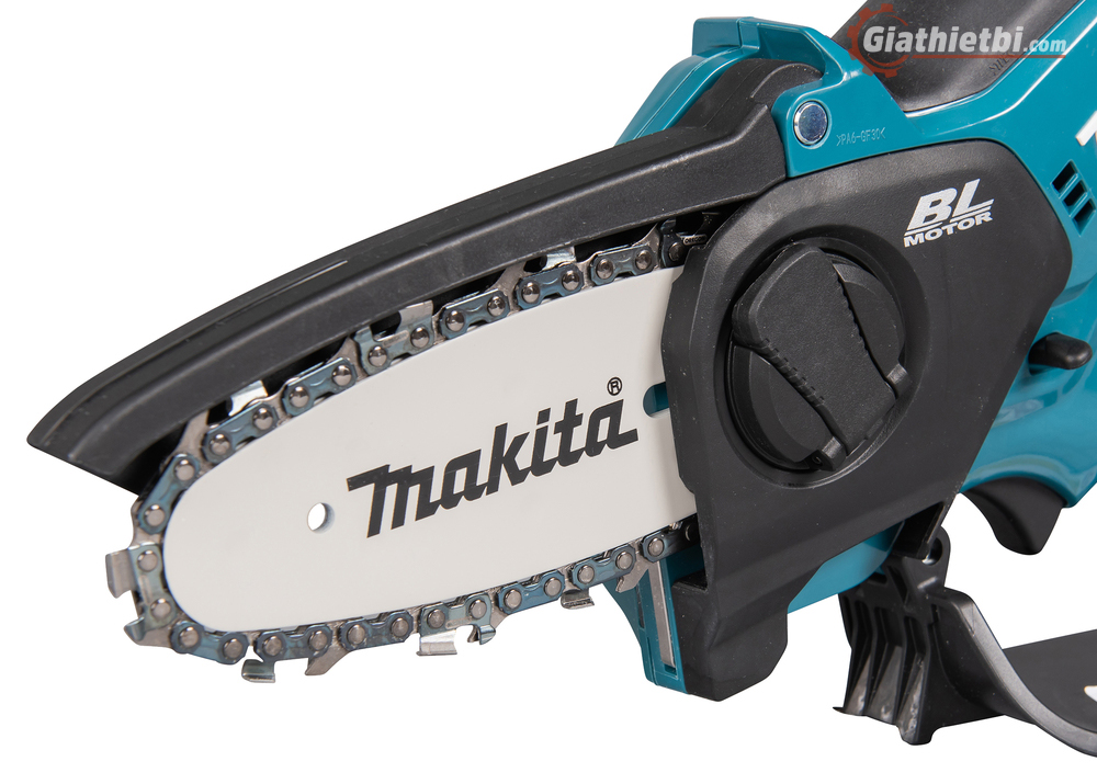 Máy cưa xích dùng pin 12V Max Makita UC100DWA01 (100MM/BL)