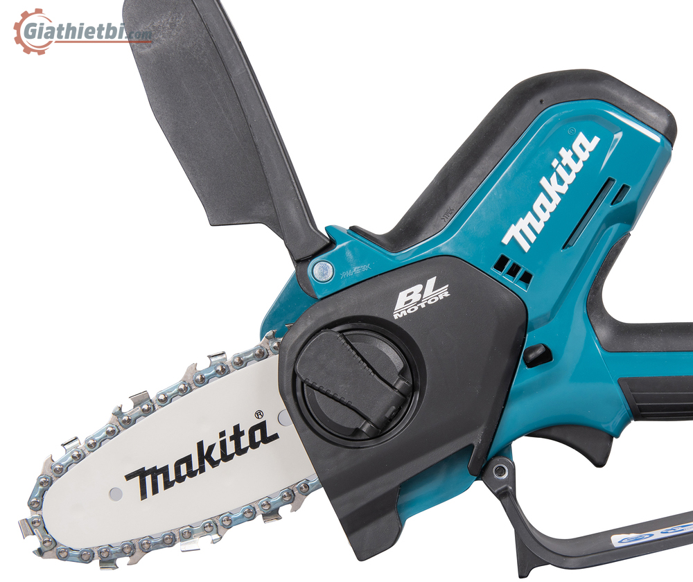 Máy cưa xích dùng pin 12V Max Makita UC100DWA01 (100MM/BL)